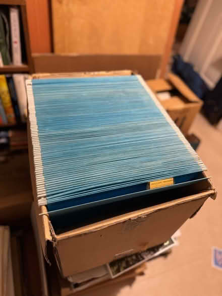Photo of free A4 suspended files (Glastonbury BA6) #1