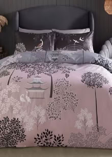 Photo of free Kingsize duvet covet set (Uxbridge UB10) #2