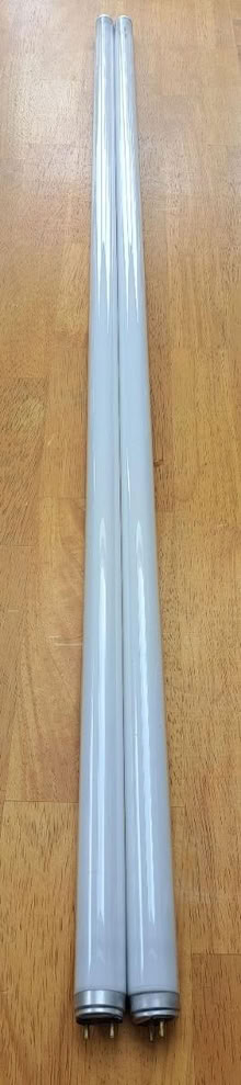 Photo of free Fluorescent tube strip light bulbs (Heswall CH60) #4