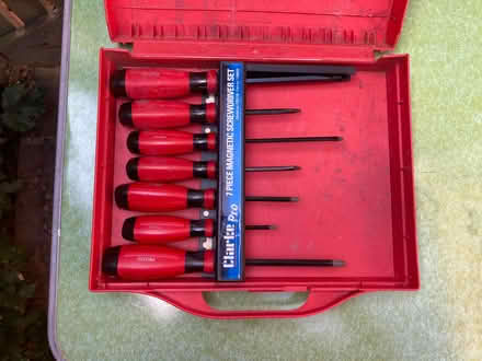 Photo of free set of screwdrivers (Cubbington CV32) #3