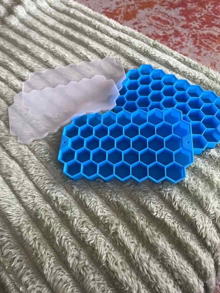 Photo of free 2 x silicon ice cube trays (Bedfont TW14) #1