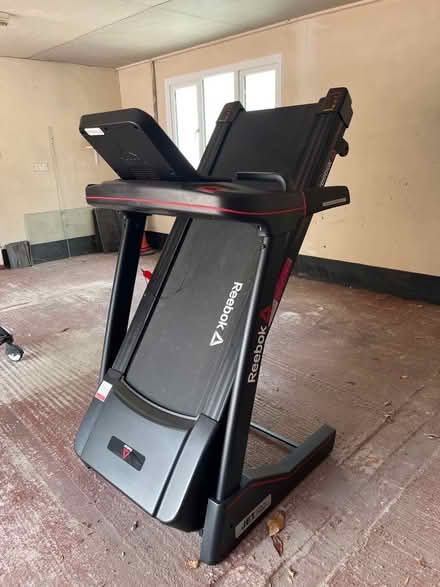 Photo of free Running machine (Bell Bar AL9) #1
