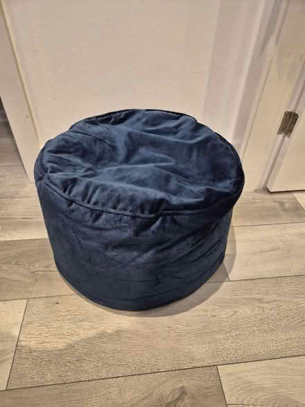 Photo of free Navy blue footstool (Sheering CM22) #1