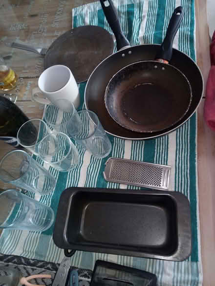 Photo of free Kitchen equipment (3 photos of stuff) (Colchester CO4) #2