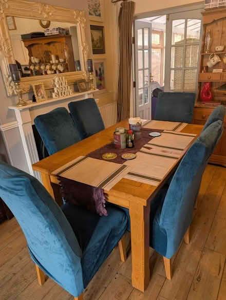 Photo of free dining room chairs (BR2 9QS) #4