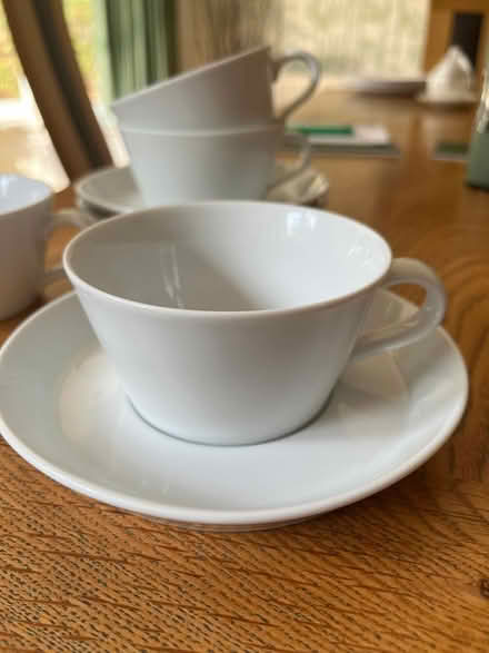 Photo of free Coffee cups and saucers (Beaconsfield HP9) #2