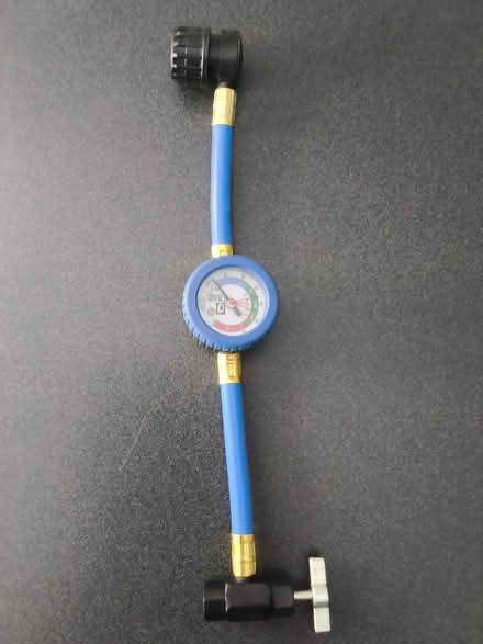Photo of free A/C charging hose w/pressure gauge (Farmington Hills) #1