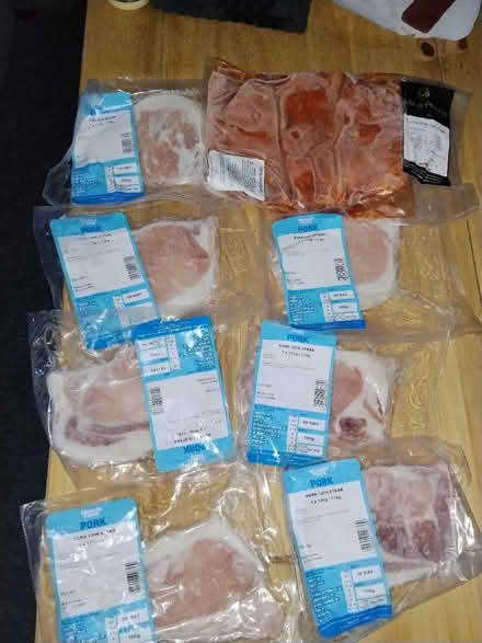 Photo of free Sealed frozen pork chops (Mk17 8up) #1