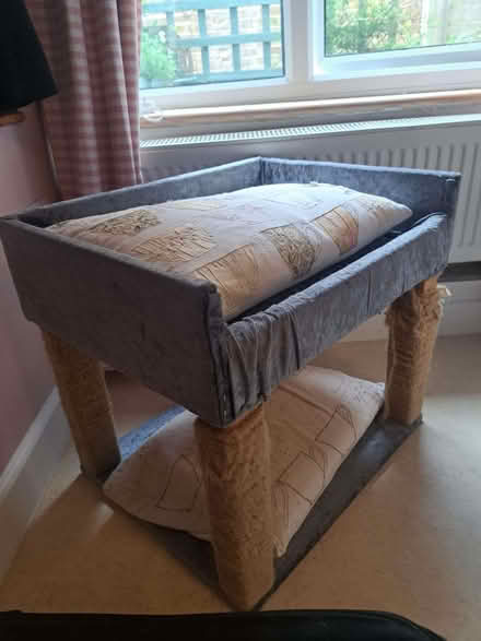 Photo of free Cat bed (Saltdean BN2) #2