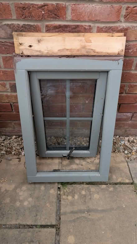 Photo of free Shed/Outhouse window (PE3 Bretton) #2