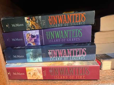 Photo of free “The Unwanteds” Book Series (Lewis Mountain) #1