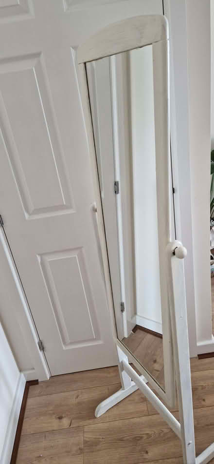 Photo of free Full length standing mirror (Arle GL51) #1