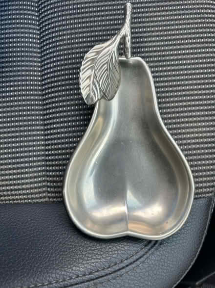 Photo of free Vintage pear dish (Thornton Heath CR7) #1