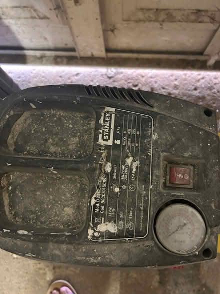 Photo of free Stanley compressor (Major's Green B90) #2