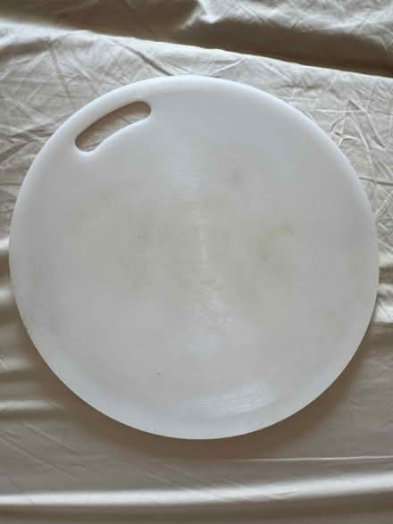 Photo of free Plastic chopping board (Cowley OX4) #1