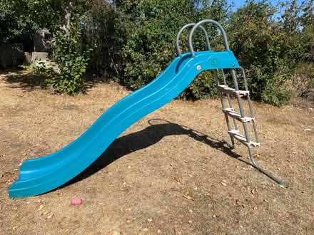 Photo of free TP children’s slide (SL6 Furze Platt) #2
