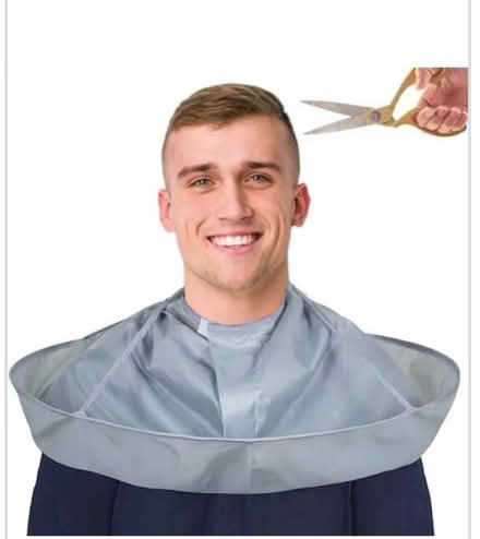 Photo of free Hair cutting / Hair colour cape (Elm Park RM12) #1