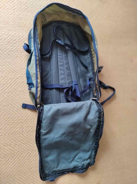 Photo of free Berghaus travel bag (OX4 Rose Hill) #4