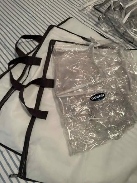 Photo of free Storage bags with zippers (Woodridge) #1