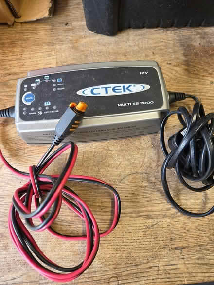 Photo of free 12v Battery Charger (Heatherside GU15) #1