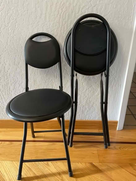 Photo of free set of 4 folding stools (Serra Park) #1