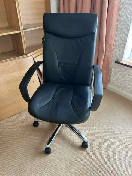 Photo of free Office swivel chair (Over Hulton BL5) #1