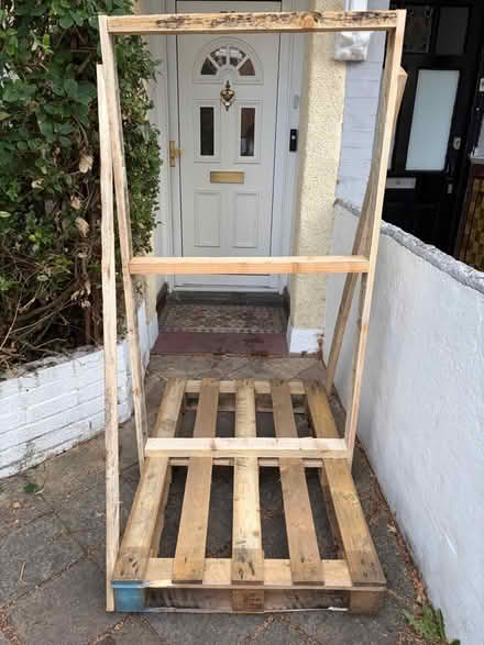 Photo of free Pallet with frame (Stroud Green N8) #2