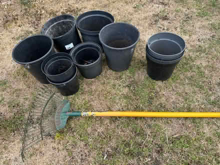 Photo of free Large and medium Black pots (Cheltenham GL52) #1