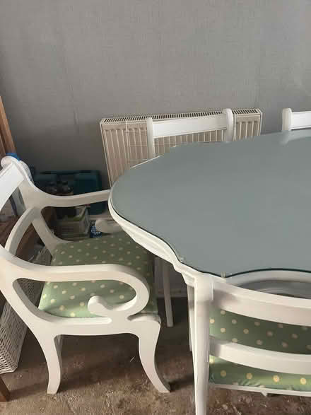 Photo of free Large dining table and 6 chairs (2 carver chairs) (Ellacombe TQ1) #2