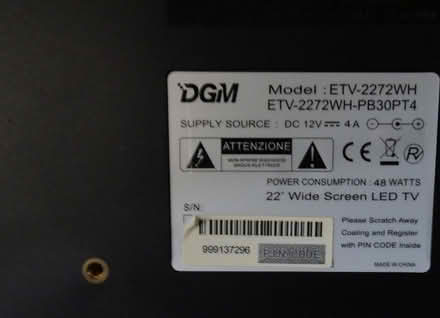 Photo of free small tv no lead (Anglel near Chapel Market N1) #2