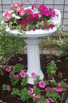 Photo of free Cream coloured ceramic sink and pedestal (Woodley RG5) #1
