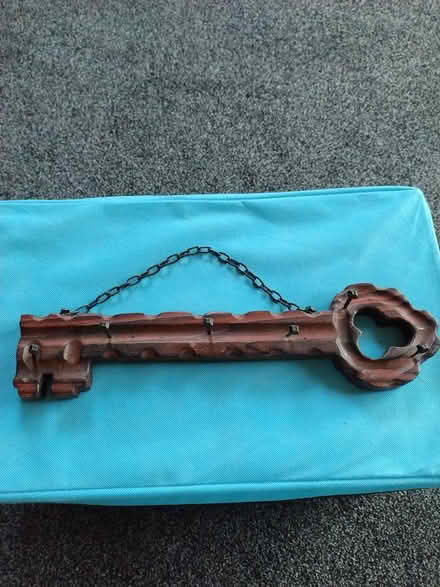 Photo of free key rack (Kendal LA9) #1
