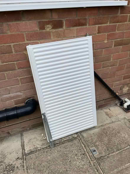 Photo of free White Radiator (Woking GU22) #1