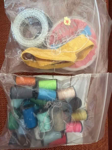 Photo of free Sewing kit (Welling DA16) #1