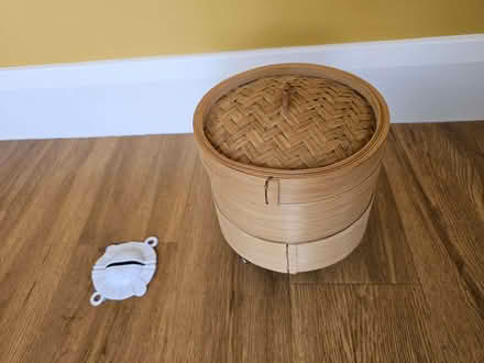 Photo of free Bamboo steamer and dumpling maker (Lamorbey DA15) #1