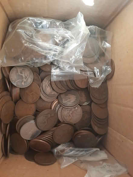 Photo of free Loads of old sterling coins (Morden SM4) #1