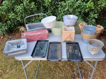 Photo of free Flower arrangement containers (Edlesborough LU6) #1