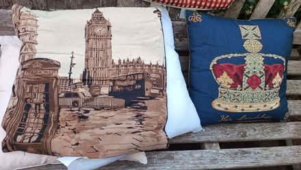 Photo of free 3 x cushion inserts 2 x cushion covers (The Nurserylands TW12) #4