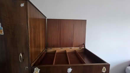 Photo of free wardrobe (Menzieshill DD2) #4