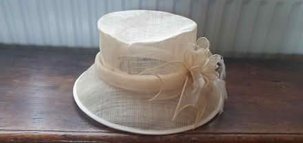 Photo of free Womens hat (Sharpthorne RH19) #1