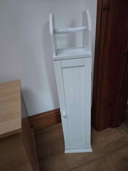 Photo of free White toilet roll holder (Murton/Hilton CA16) #1