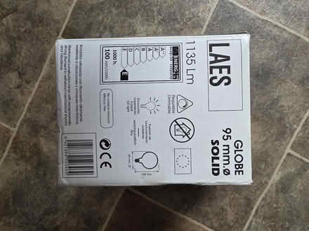 Photo of free 2 large bulbs (LE4 9WT) #3