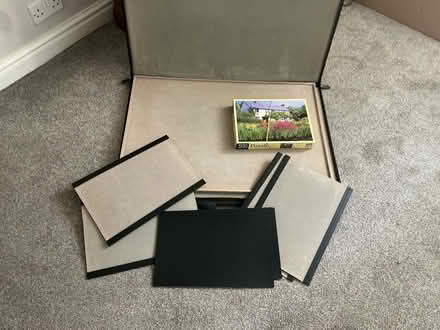 Photo of free 500 piece Jigsaw with carry case and board (Newby CA10) #1