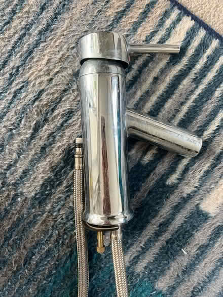 Photo of free Basin mono pillar mixer tap (Hammerfield HP1) #1
