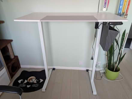 Photo of free Motorised Standing Desk (pe37) #2