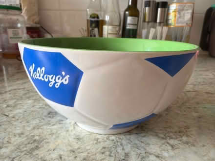 Photo of free Kellogg football breakfast bowl (Welling DA16) #1