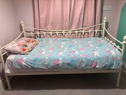 Photo of free Day bed with trundle (Churchtown) #1