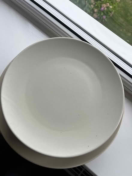 Photo of free IKEA main & side plates good con (Bidston CH43) #2