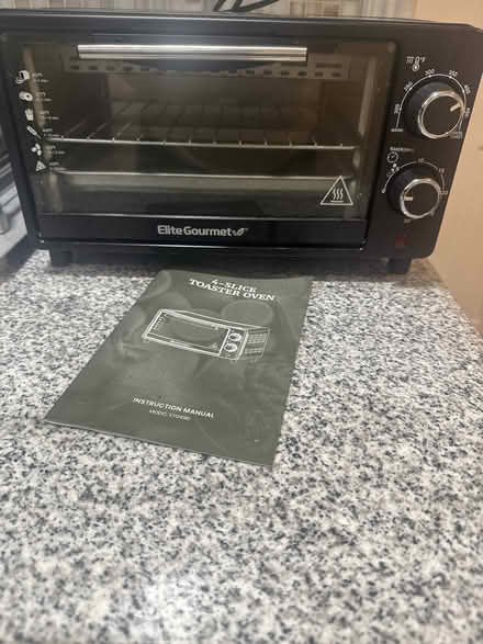 Photo of free toaster oven (Far rockaway) #1