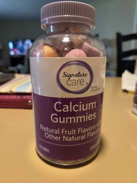 Photo of free Calcium Gummies (Schaumburg & Barrington Rds) #1
